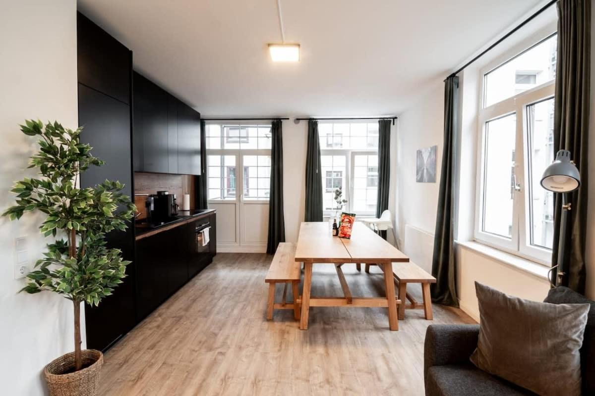 Ferienwohnung Hamburg Gem For 12 Exterior foto